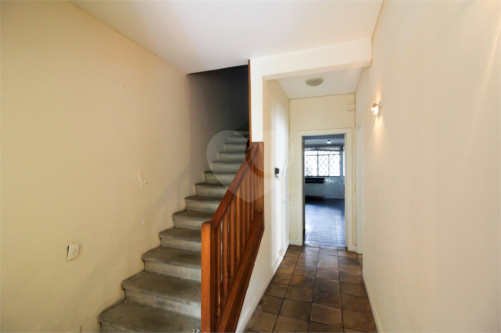 Casa à venda com 3 quartos, sendo 1 suíte, em Indianópolis, São Paulo, SP