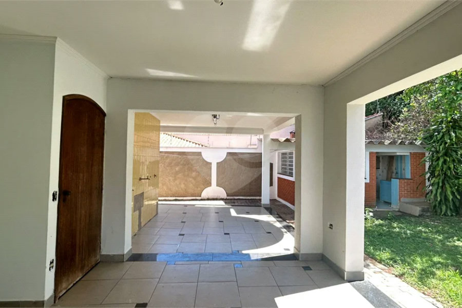 Venda Casa com 4 Dormitórios no Parque Santa Cecília