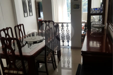 Sobrado à venda com 3 quartos, sendo 1 suíte,  em Jardim Olympia, São Paulo, SP