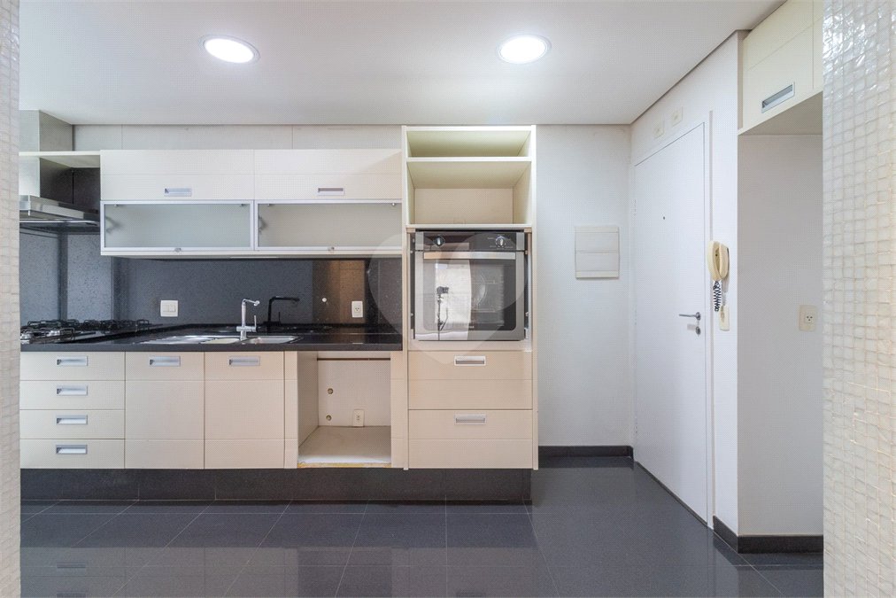 Apartamento à venda com 2 suítes em Pinheiros, São Paulo, SP