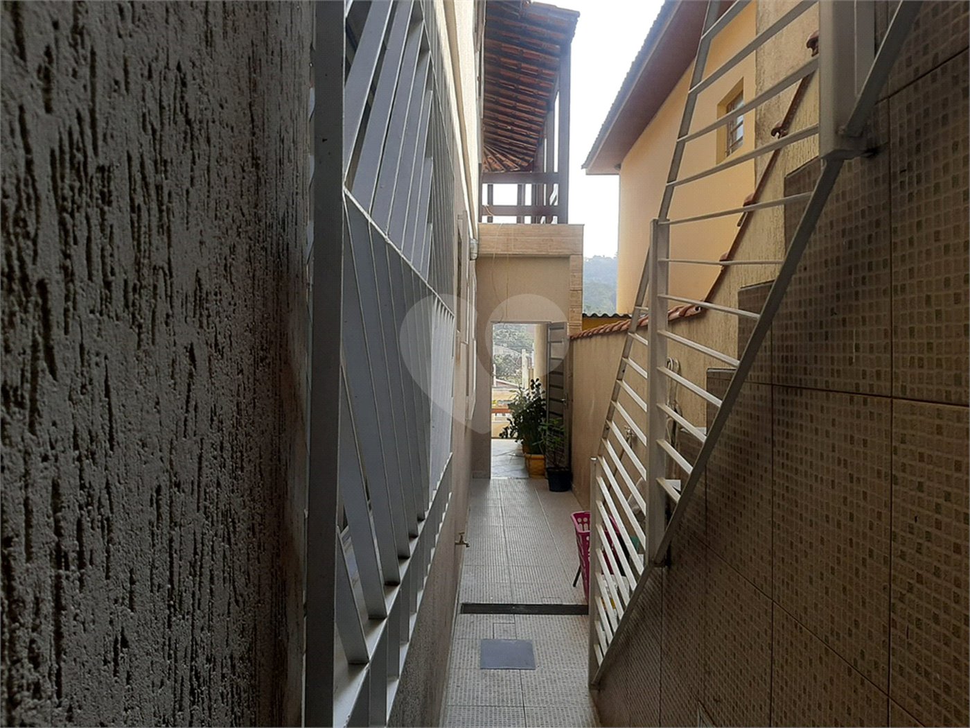 Sobrado à venda com 3 quartos, sendo 1 suíte, em Tremembé, São Paulo, SP