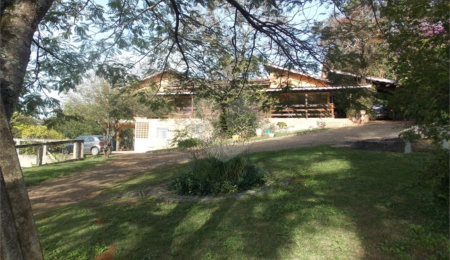 Casa Térrea à venda com 3 quartos, sendo 1 suíte,  em Mirante do Cachoeira, Piracaia, SP