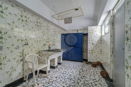 Sobrado à venda com 3 quartos, sendo 1 suíte,  em Granja Julieta, São Paulo, SP