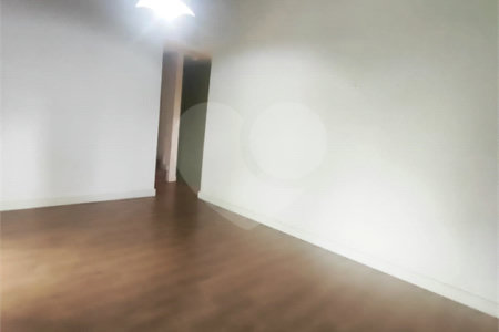 Casa à venda com 4 quartos, sendo 1 suíte, em Ivoturucaia, Jundiaí, SP