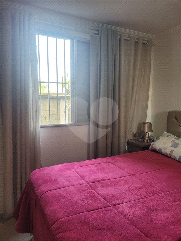 Apartamento à venda com 2 quartos, sendo 1 suíte, em Jardim São Luís, Suzano, SP