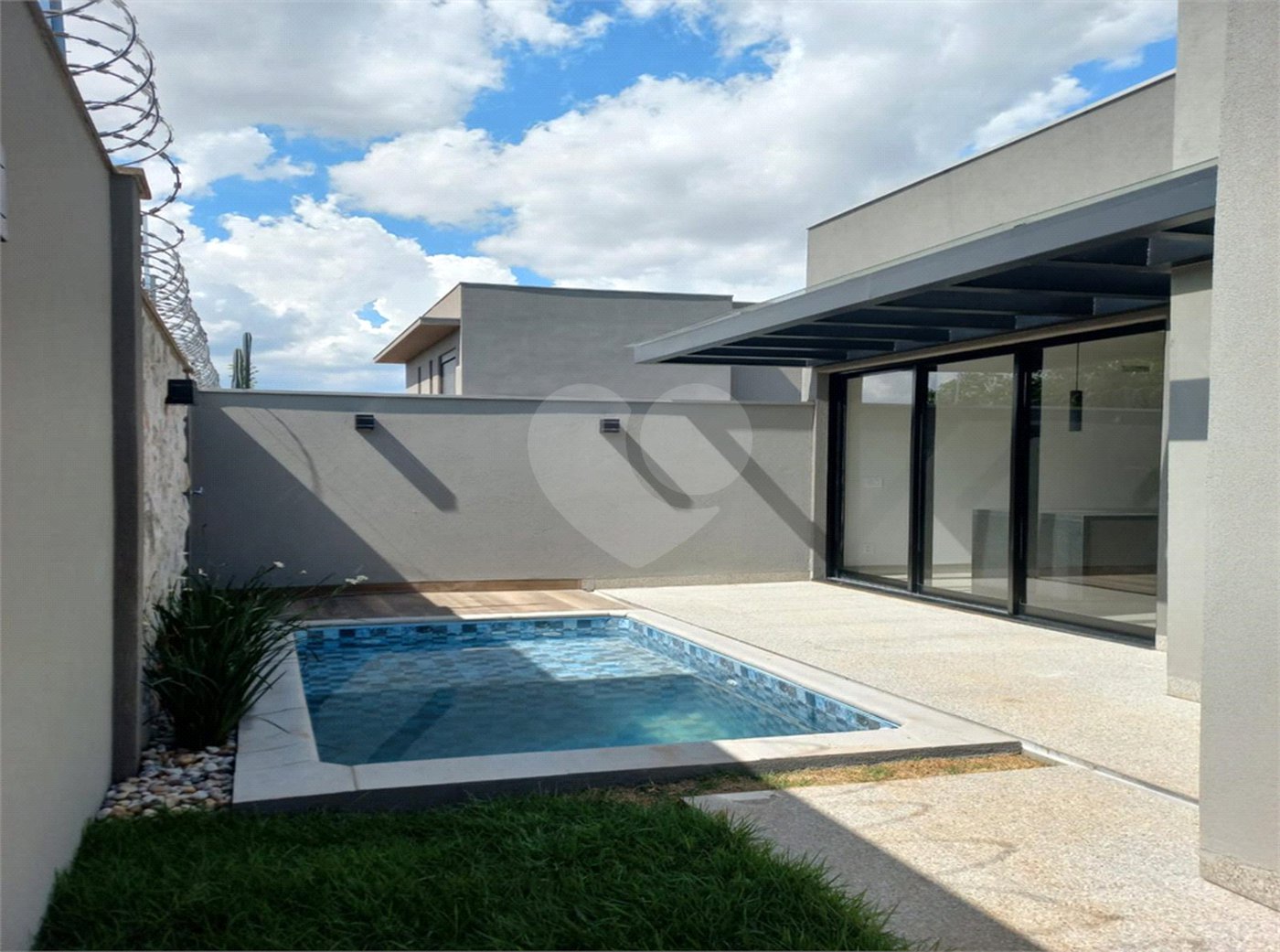 Condomínio à venda com 3 suítes em Jardim Cybelli, Ribeirão Preto, SP