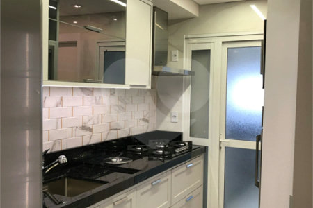 Apartamento para alugar com 3 quartos, sendo 1 suíte, em Jardim Vazani, São Paulo, SP