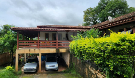 Chácara à venda com 3 quartos, sendo 1 suíte,  em Jardim Buru, Salto, SP
