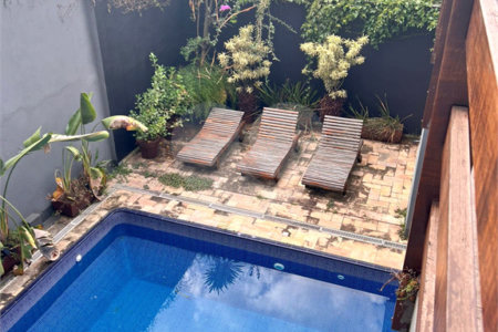 Sobrado à venda com 5 quartos, sendo 2 suítes, em Vila Inah, São Paulo, SP