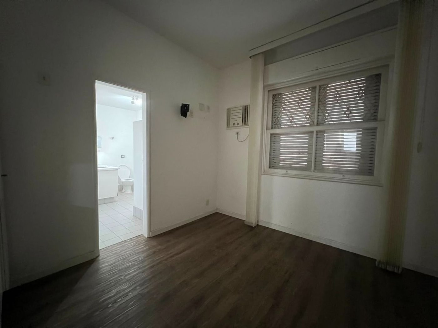 Casa para alugar, 305 m² por R$ 31.379,07 - Boqueirão - Santos/SP