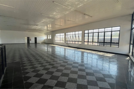 Salão Comercial para alugar em Vila Thais, Atibaia, SP