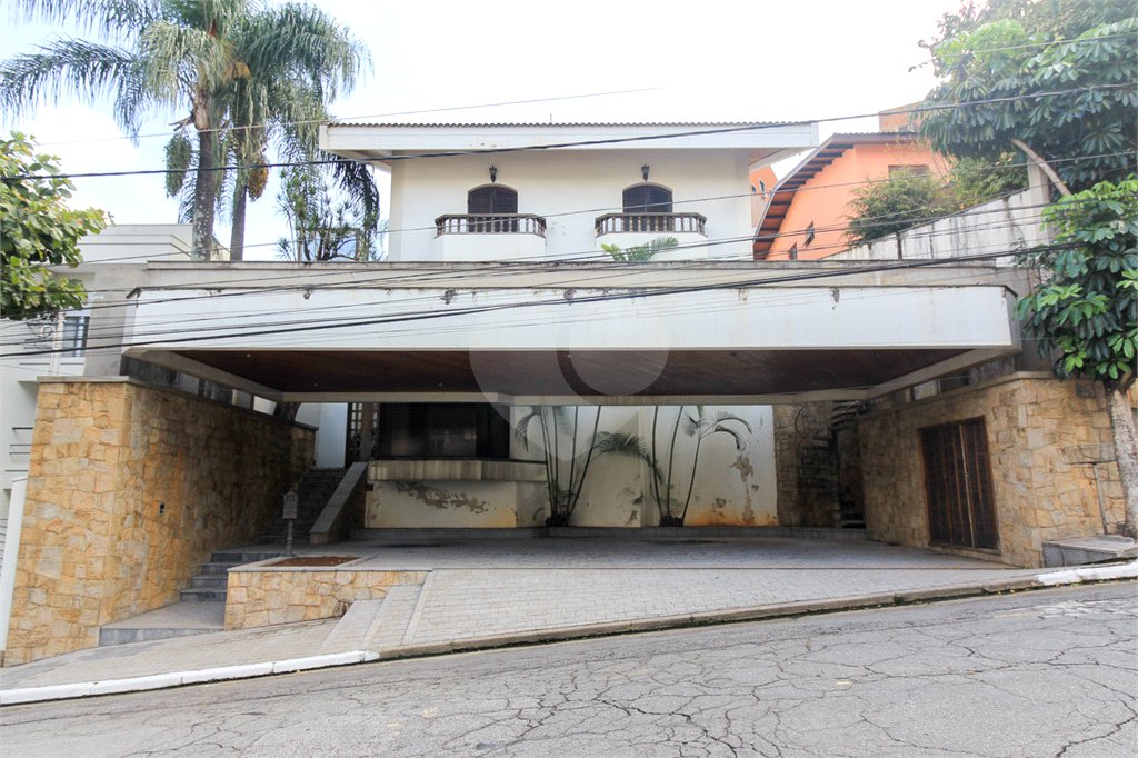 Casa à venda com 5 quartos, sendo 3 suítes, em Jardim São Bento, São Paulo, SP