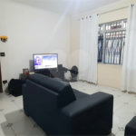Casa à venda com 3 quartos, sendo 1 suíte, em Vila Nivi, São Paulo, SP
