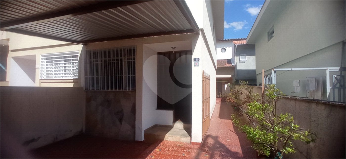Sobrado à venda com 3 quartos em Água Fria, São Paulo, SP