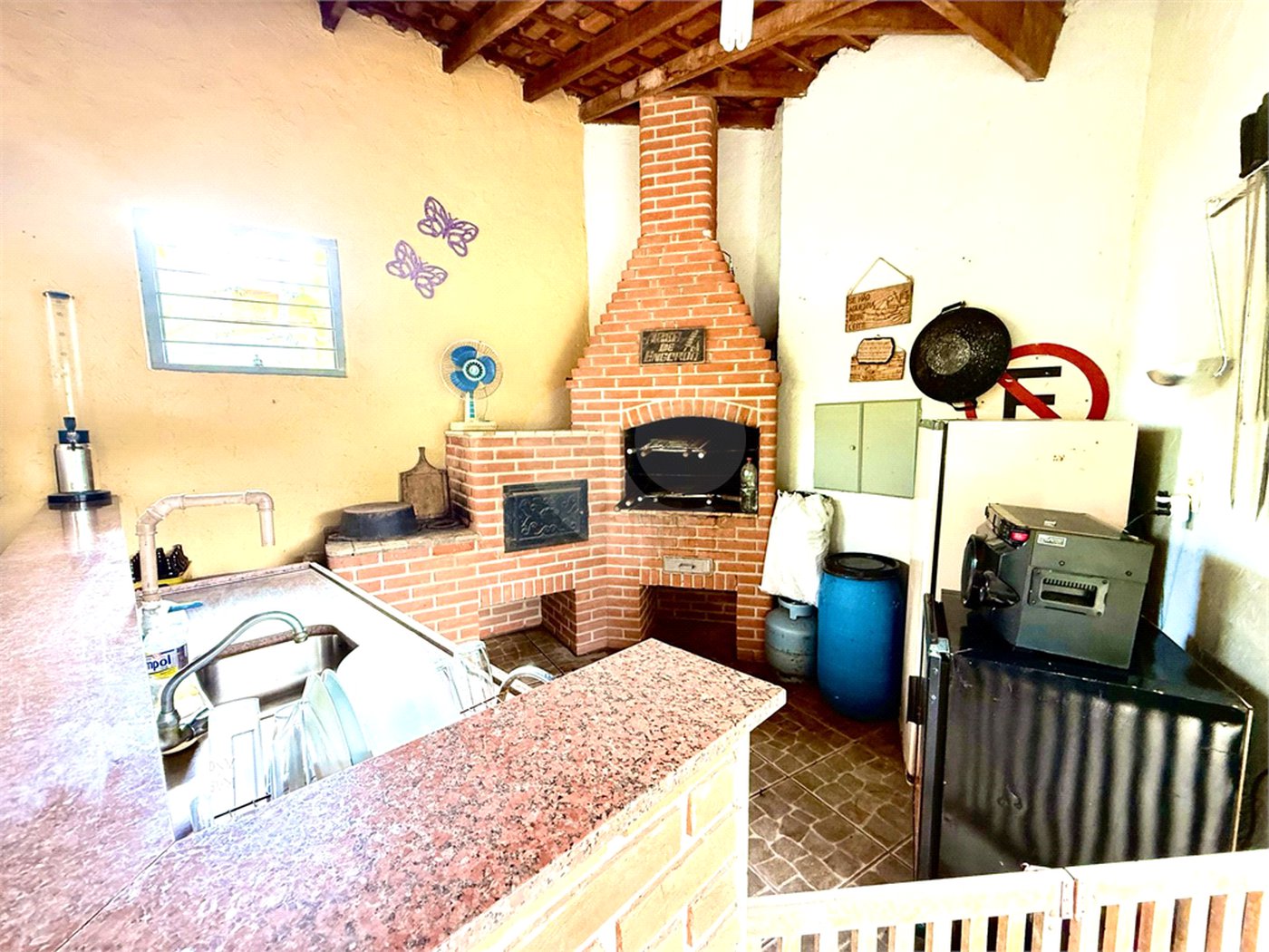 Chácara à venda com 5 quartos, sendo 2 suítes, em Ipanema do Meio, Sorocaba, SP