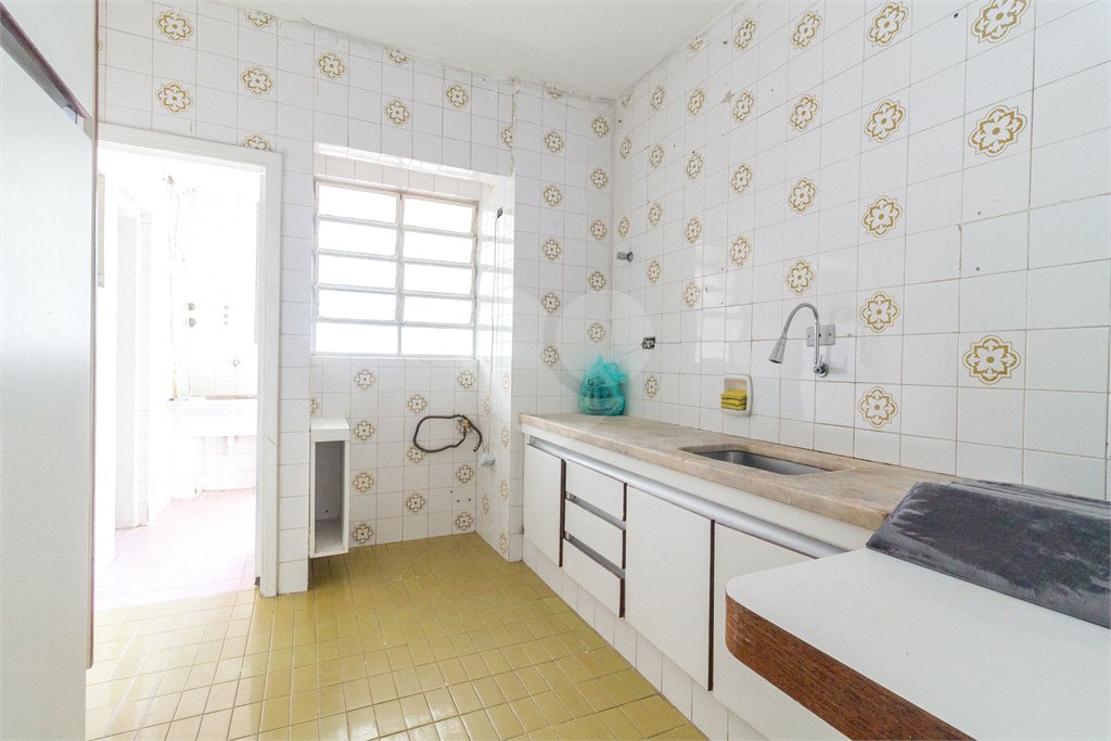 Apartamento à venda com 3 quartos, sendo 1 suíte, em Jardim América, São Paulo, SP