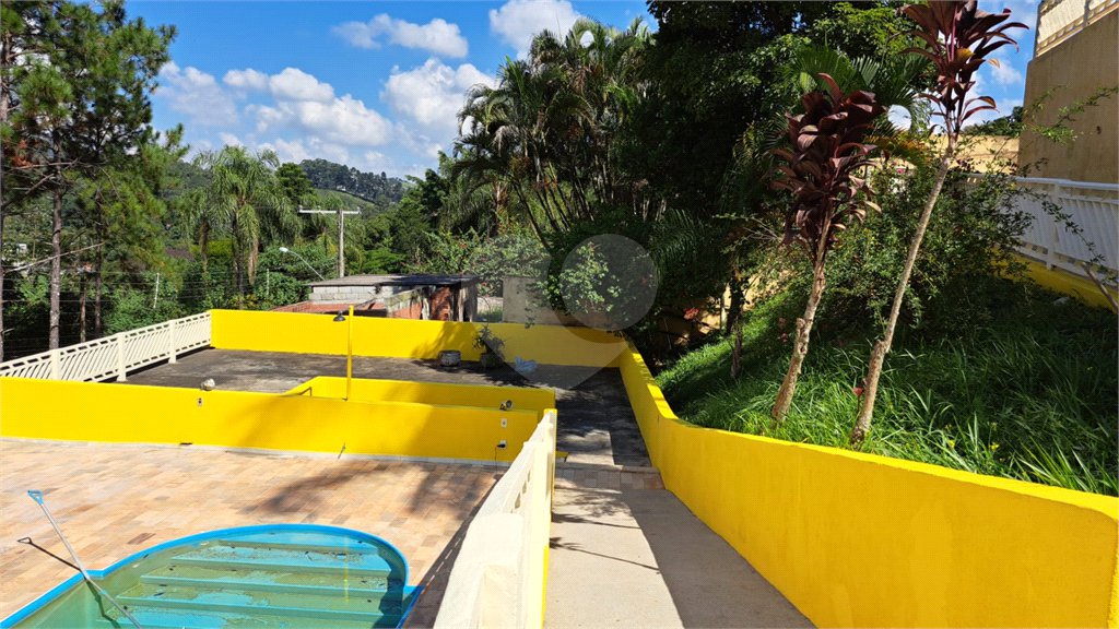 Casa à venda com 3 quartos, sendo 1 suíte, em Rio Acima, Mairiporã, SP