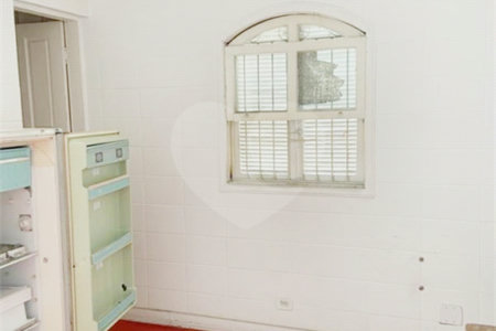 Sobrado à venda com 4 quartos em Vila Gomes Cardim, São Paulo, SP