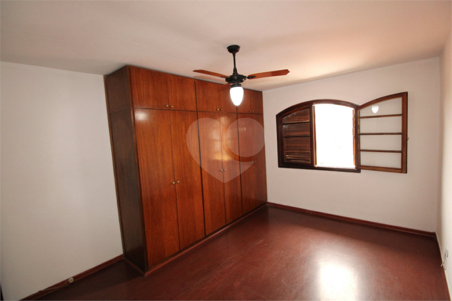 Sobrado à venda com 3 quartos, sendo 1 suíte,  em Vila Nova Mazzei, São Paulo, SP