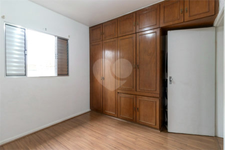 Sobrado à venda com 3 quartos em Vila Gomes Cardim, São Paulo, SP