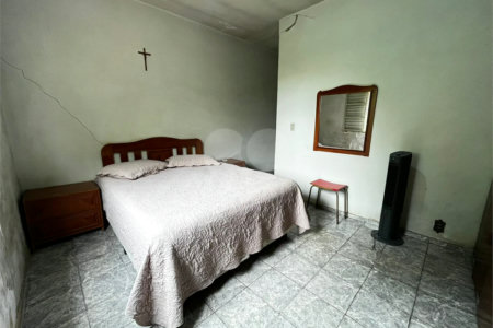 Casa à venda com 3 quartos em Vila Rosa, Itapetininga, SP