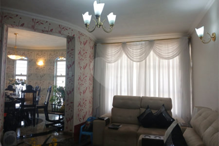 Casa à venda com 3 quartos, sendo 1 suíte,  em Esplanada Mendes Moraes, São Roque, SP