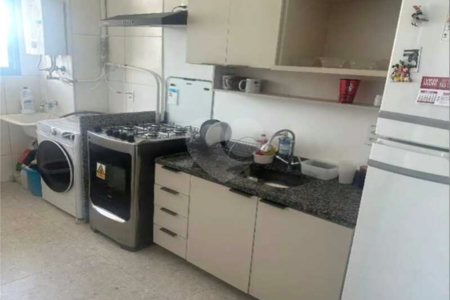 Apartamento à venda com 2 quartos, sendo 1 suíte,  em Santo Cristo, Rio de Janeiro, RJ