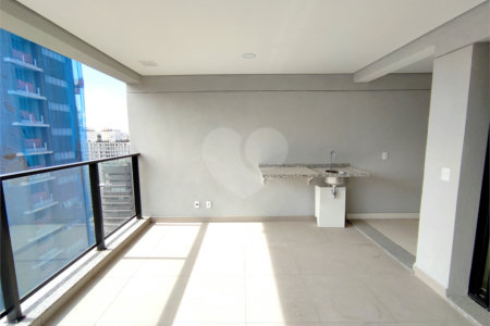 Apartamento à venda com 2 quartos, sendo 1 suíte, em Cerqueira César, São Paulo, SP