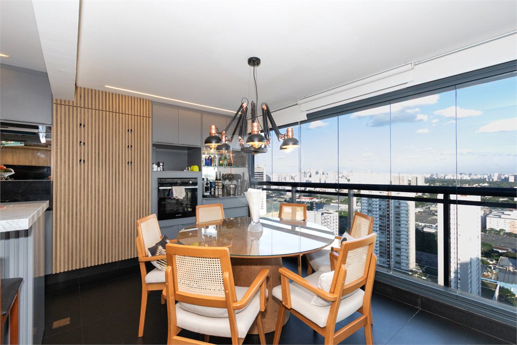 Apartamento à venda com 2 quartos, sendo 1 suíte,  em Vila Leopoldina, São Paulo, SP