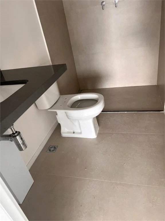 Apartamento à venda com 3 quartos, sendo 1 suíte,  em Pinheiros, São Paulo, SP