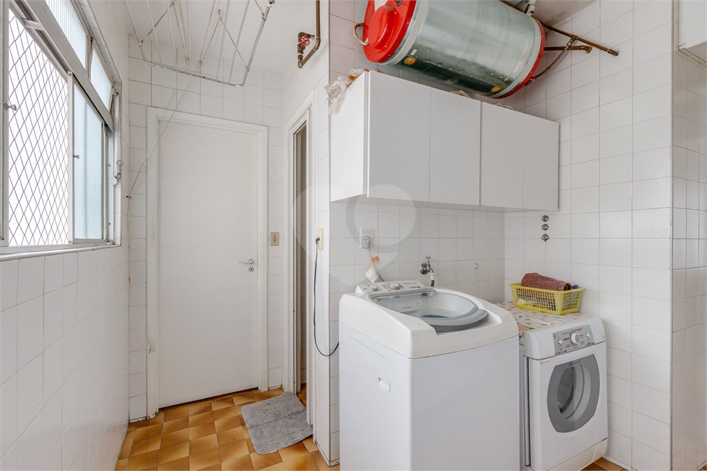 Apartamento à venda com 3 quartos, sendo 1 suíte, em Chácara Santo Antônio (zona Sul), São Paulo, SP