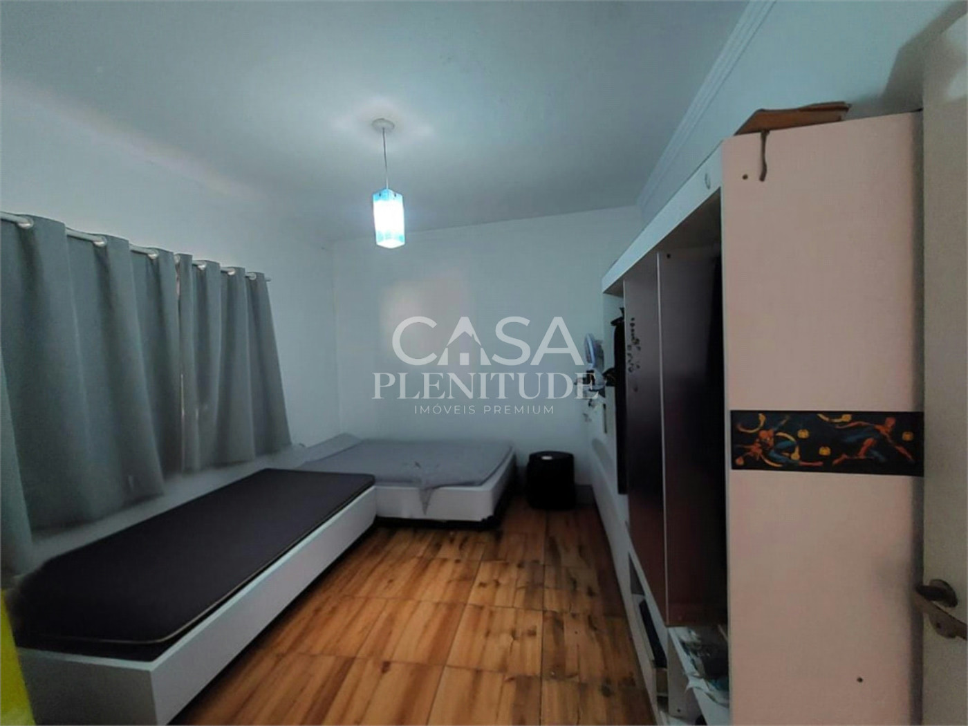 Sobrado à venda com 4 quartos em Vila Augusta, Sorocaba, SP