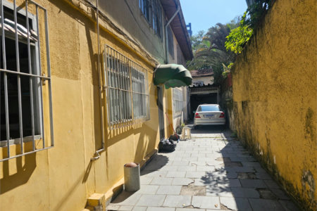 Casa à venda com 8 quartos, sendo 1 suíte, em Vila Mariana, São Paulo, SP