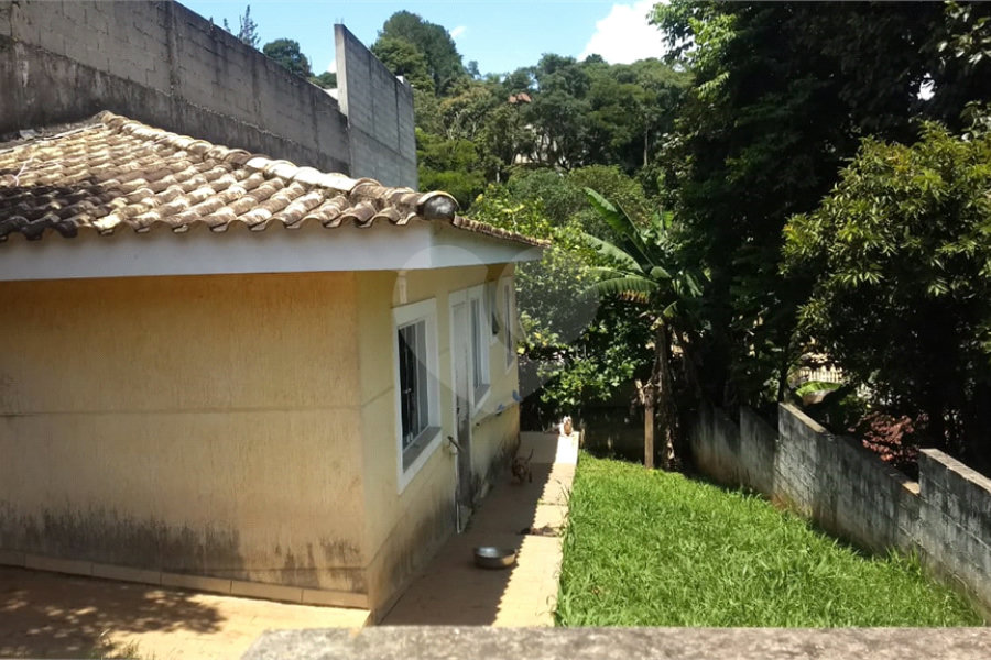 Casa à venda com 8 quartos, sendo 4 suítes, em Santa Inês, Mairiporã, SP