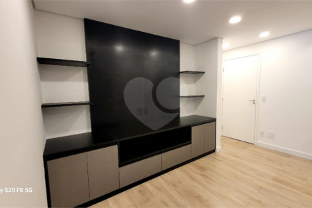 Apartamento à venda com 2 quartos, sendo 1 suíte,  em Vila Ipojuca, São Paulo, SP