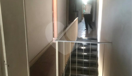Sobrado à venda com 4 quartos, sendo 2 suítes,  em Santana, São Paulo, SP