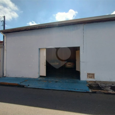 Casa à venda com 2 quartos no Centro, Itapetininga, SP