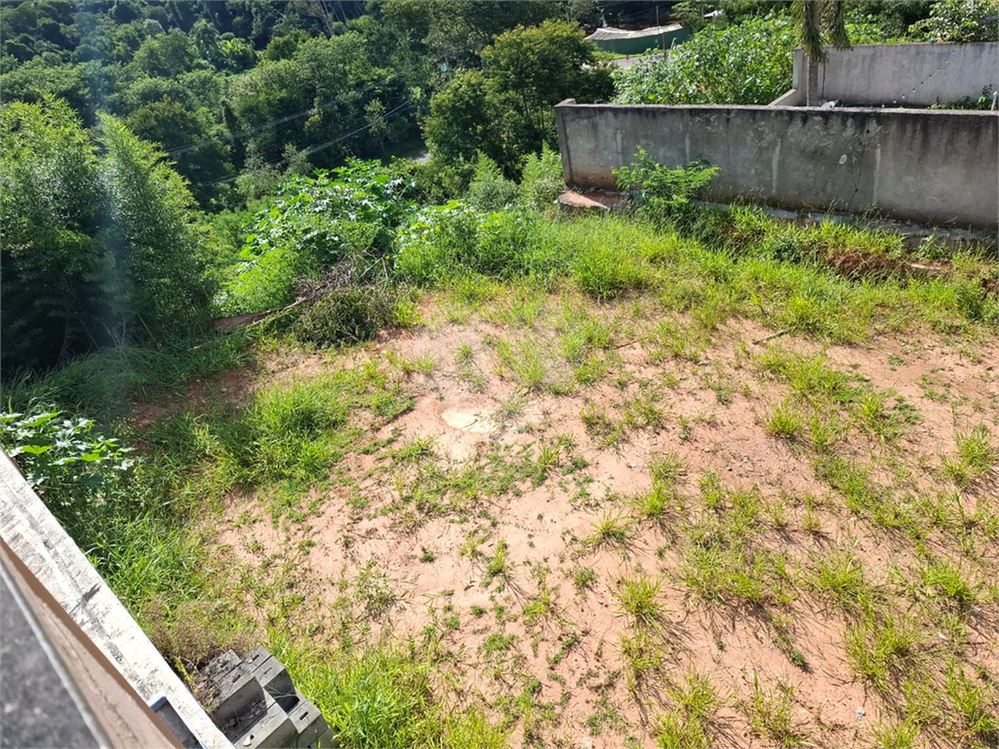 Terreno à venda no condomínio Itaguaçu da Cantareira, São Paulo - SP