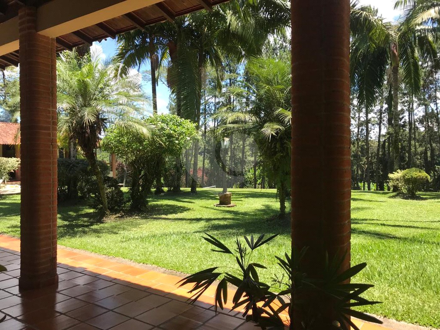 Chácara à venda com 5 quartos, sendo 2 suítes, em Taiaçupeba, Mogi das Cruzes, SP