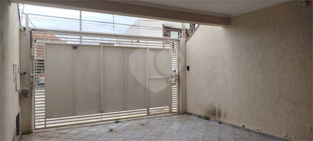 Casa à venda com 3 quartos, sendo 2 suítes,  em Jardim Maria do Carmo, Sorocaba, SP