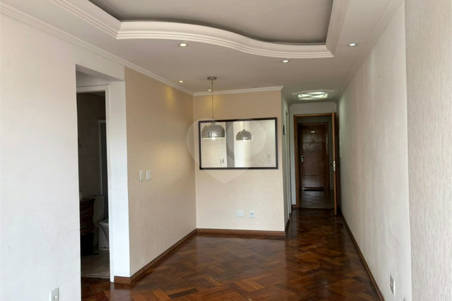Apartamento à venda com 2 quartos, sendo 1 suíte,  em Vila Galvão, Guarulhos, SP