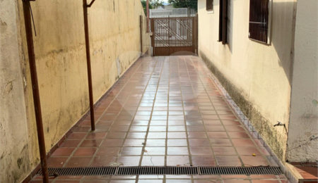 Sobrado à venda com 3 quartos no Brasilândia, São Paulo, SP