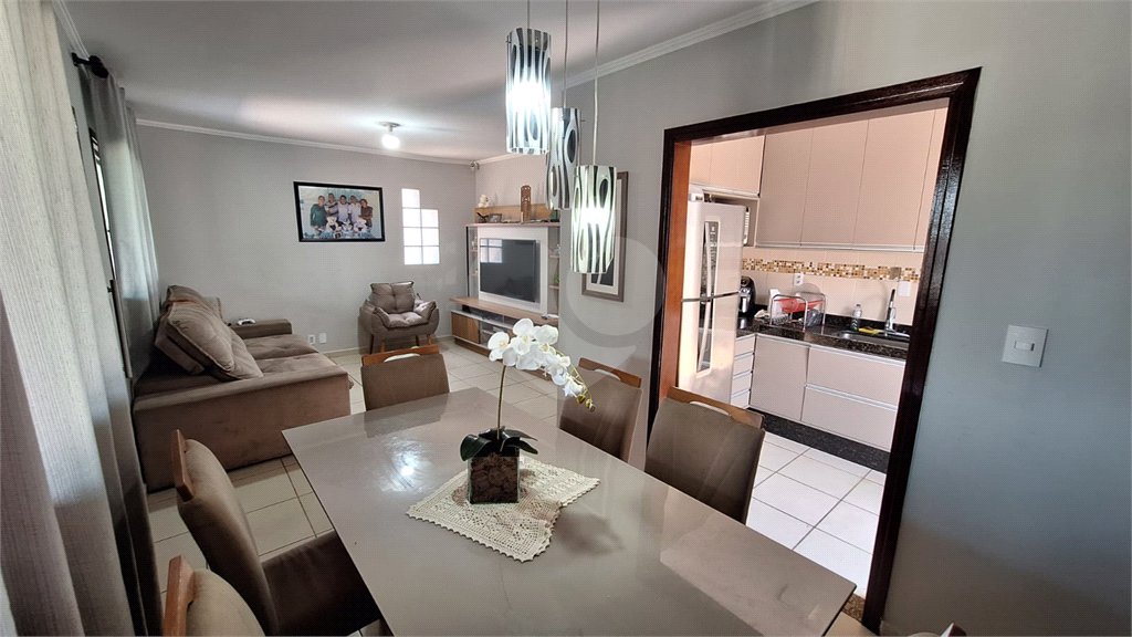 Casa à venda com 3 quartos em Parque Ouro Fino, Sorocaba, SP