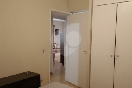 Apartamento à venda com 3 quartos, sendo 1 suíte,  em Pinheiros, São Paulo, SP