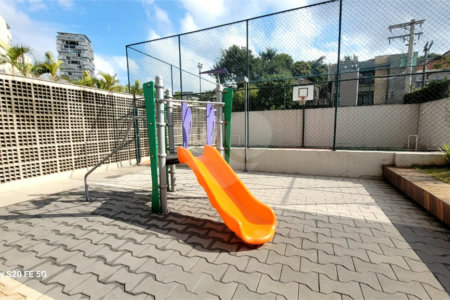 Apartamento à venda com 2 quartos, sendo 1 suíte,  em Vila Ipojuca, São Paulo, SP