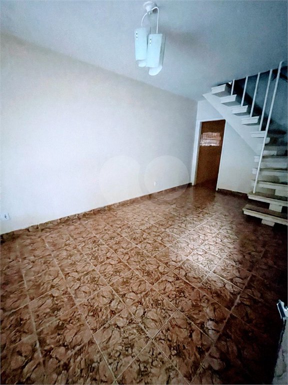 Sobrado à venda com 3 quartos em Santana, São Paulo, SP