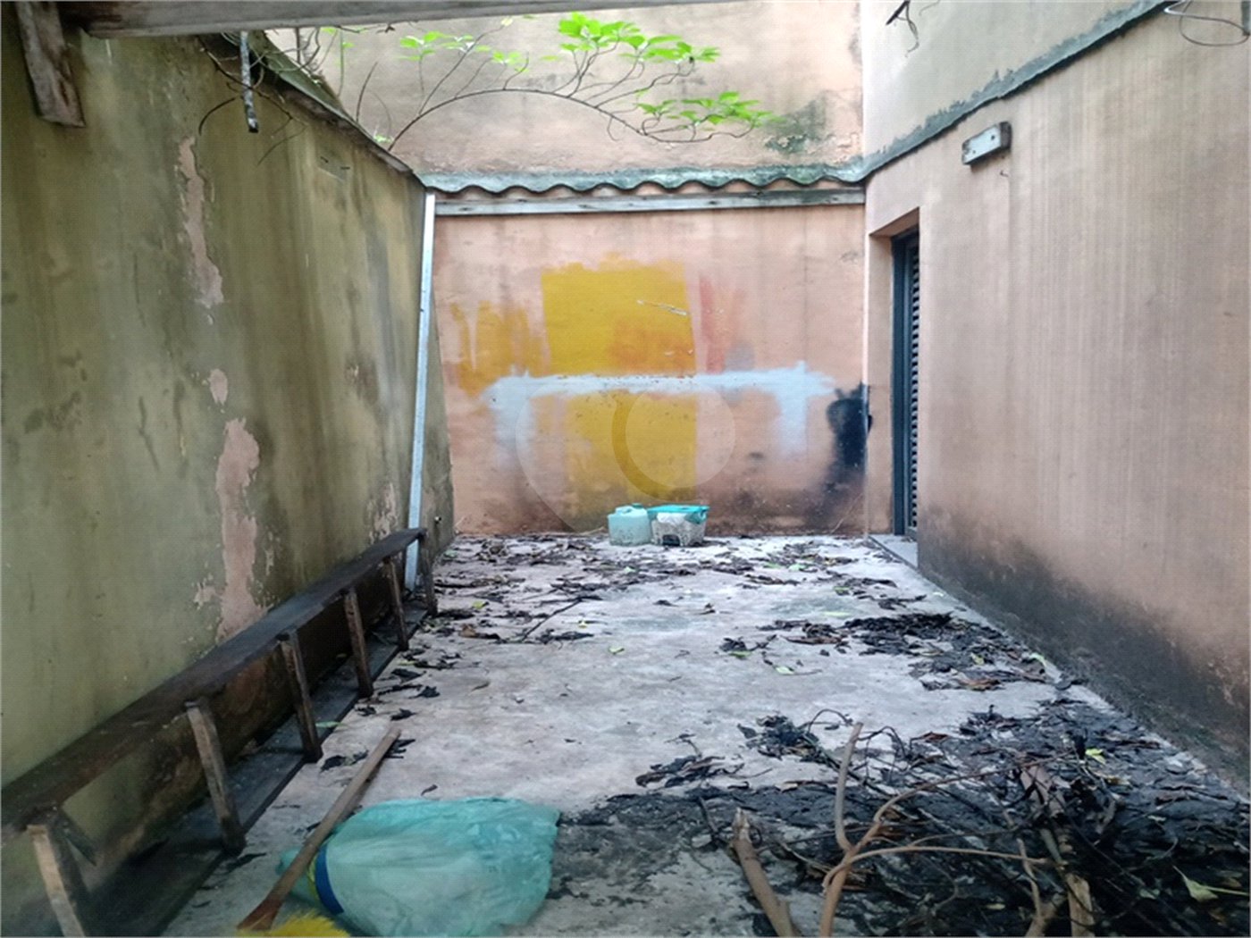 Prédio à venda com 2 quartos, sendo 1 suíte, em Jardim Brasil (zona Norte), São Paulo, SP