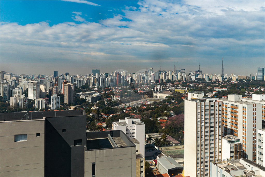 Apartamento à venda com 2 quartos, sendo 1 suíte, em Perdizes, São Paulo, SP