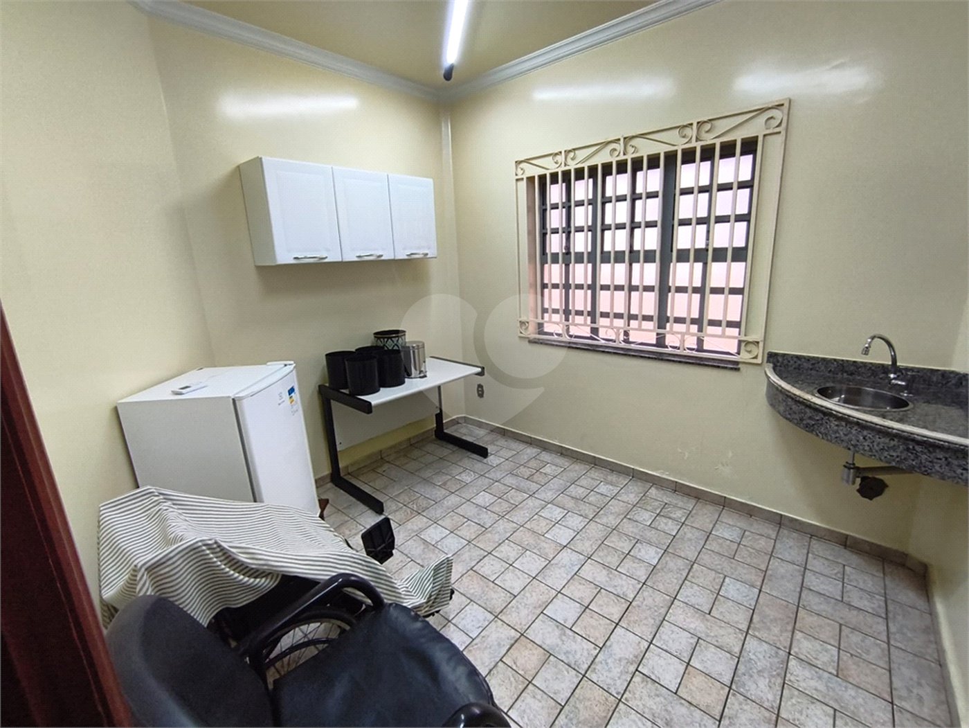 Casa à venda ou para alugar com 1 suíte, no Centro, Itapetininga, SP