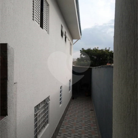 Casa Térrea à venda com 2 suítes em Jardim São Francisco, Mogi das Cruzes, SP